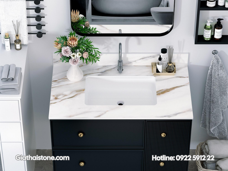 bàn đá lavabo phòng tắm