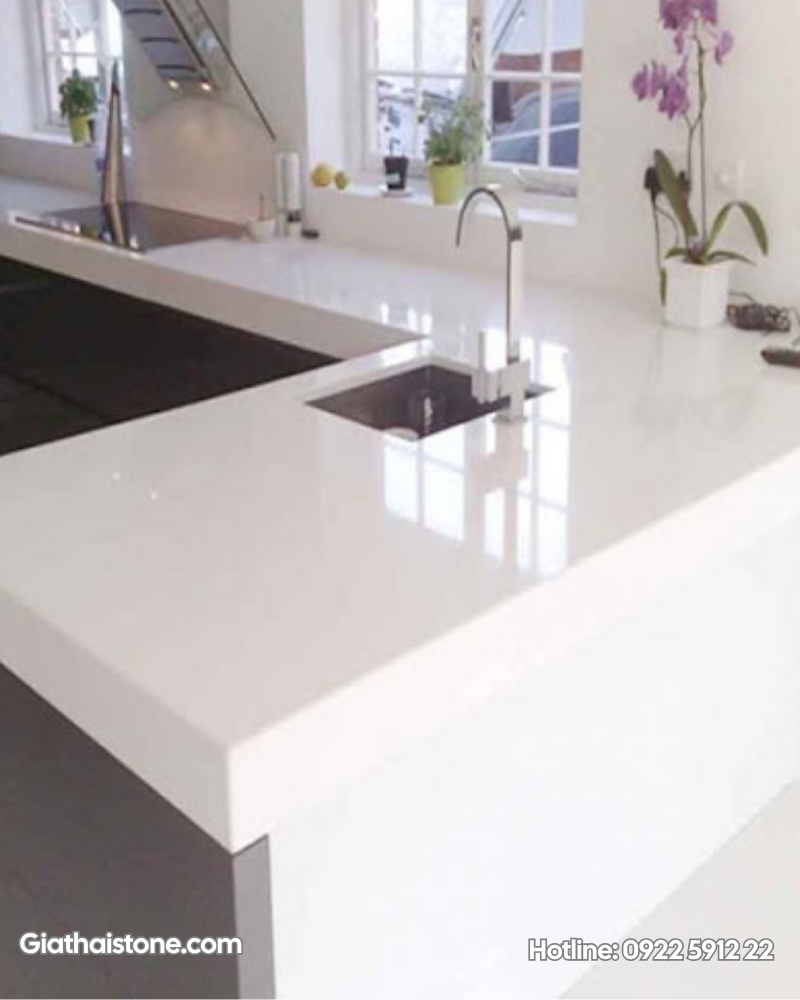 đá bàn bếp granite tự nhiên