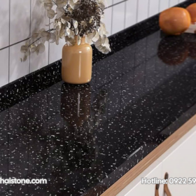 Đá lavabo màu đen ánh kim đẹp sang và dễ phối nội thất
