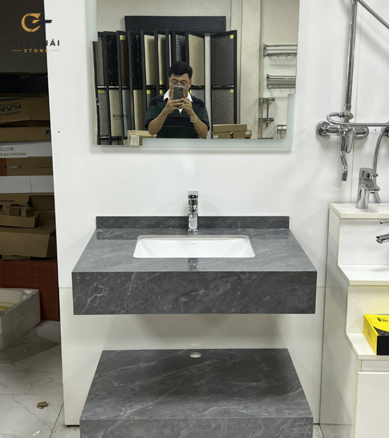 Bàn đá lavabo đôi đẹp, tiện nghi cho phòng tắm hiện đại